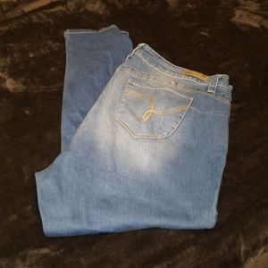 YMI size 22 skinny jeans